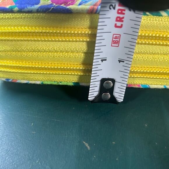 Tiffany Rose Women’s Multicolor tropical floral Quilted Cotton Wristlet OS - Picture 13 of 13